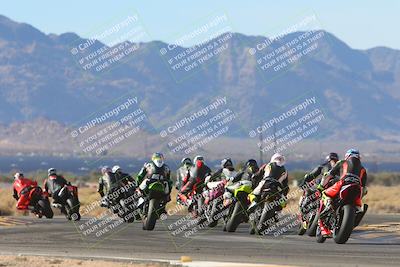 media/Dec-08-2024-CVMA (Sun) [[267e5a7075]]/Race 2-Amateur Supersport Open/